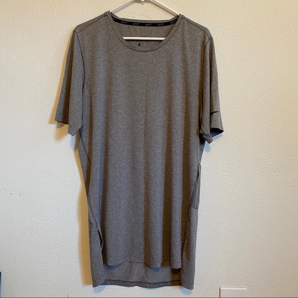 Men’s Nike dri-fit t shirt